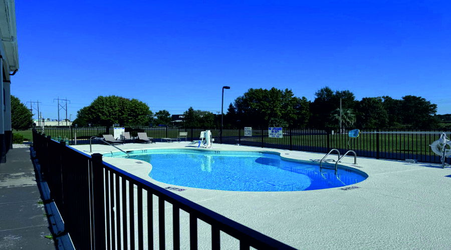 Outdoor Swimming Pool